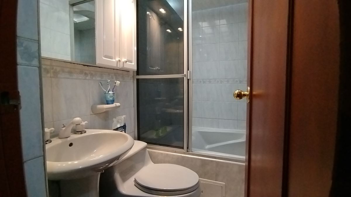 Casa en Arriendo - Bogota, PRADO VERANIEGO NORTE 3908