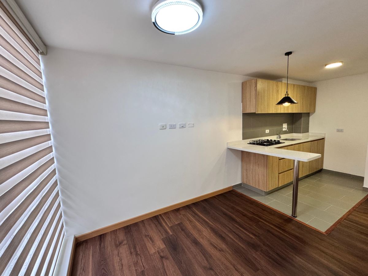 Apartamento en Arriendo - Bogota, CASTILLA 4785