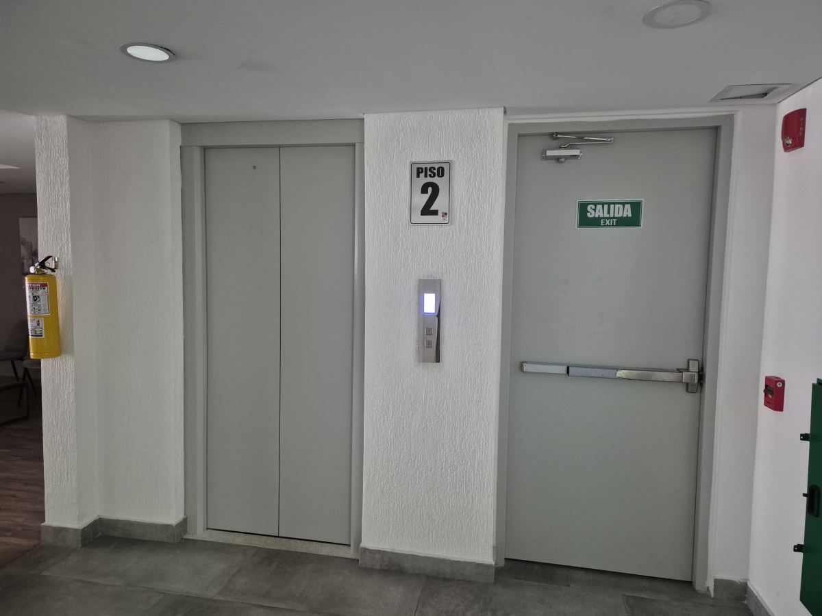 Apartamento en Arriendo - Bogota, CEDRITOS 5896
