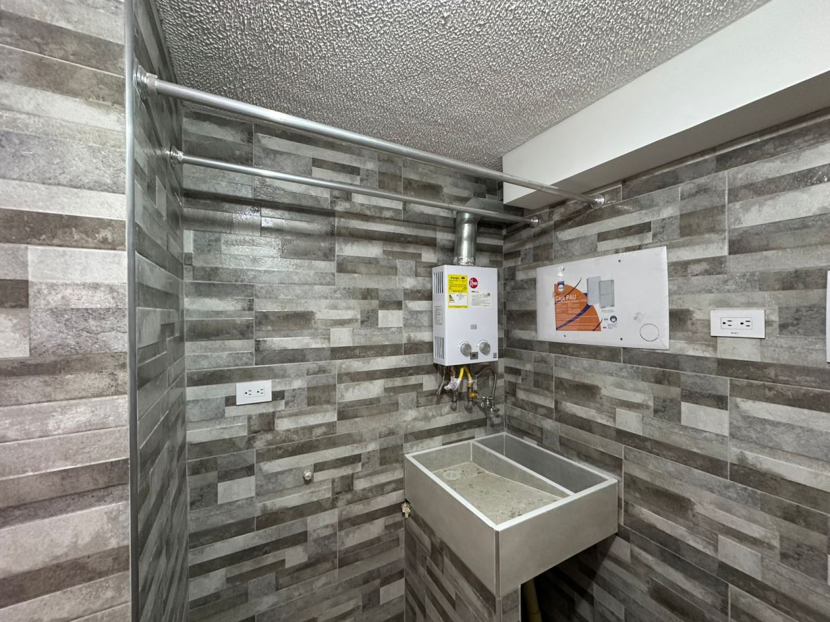Apartamento en Arriendo - Bogota, LAS BRISAS 4961