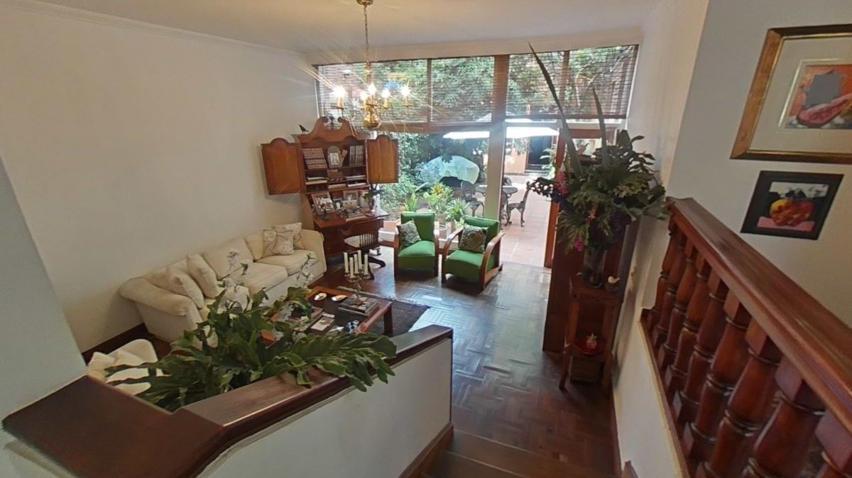 Casa en Venta - Bogota, SANTA PAULA 3040