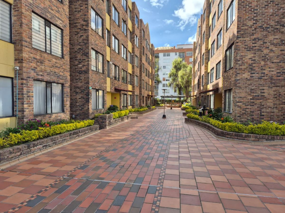 Apartamento en Arriendo - Bogota, SANTA TERESA 2140