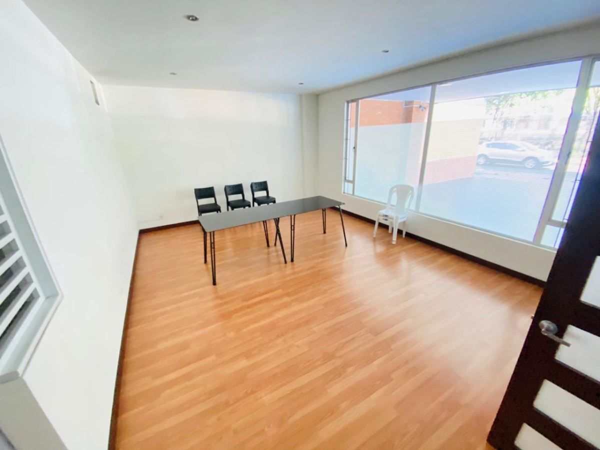 Apartamento en Arriendo - Bogota, SANTA BÁRBARA CENTRAL 2835