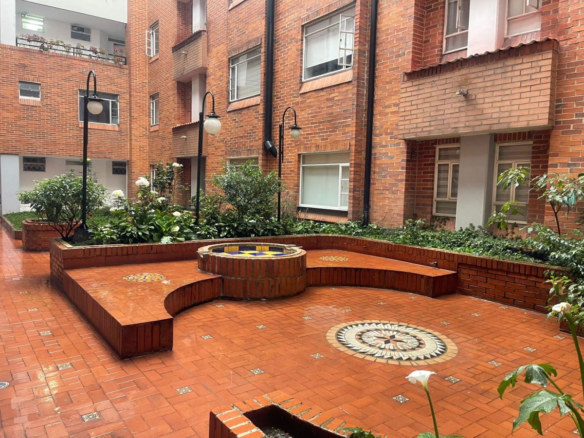 Apartamento en Arriendo - Bogota, CEDRITOS 5724