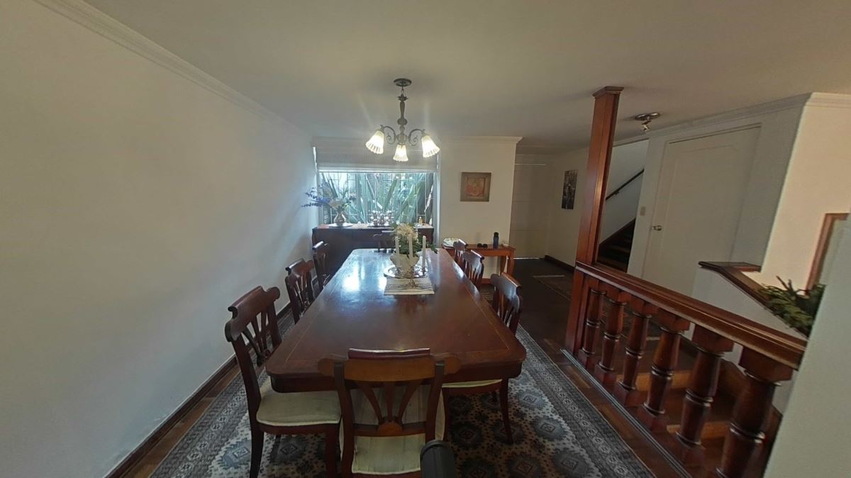 Casa en Venta - Bogota, SANTA PAULA 3040