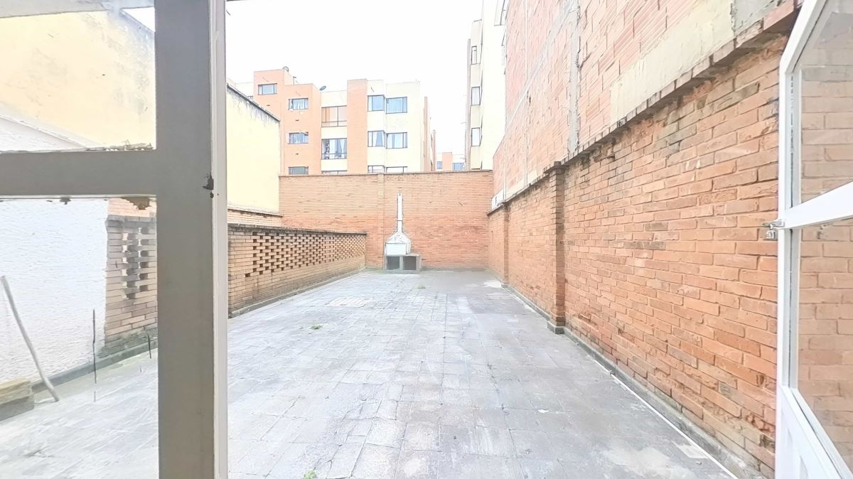 Casa en Venta - Bogota, GRAN AMÉRICA 4526