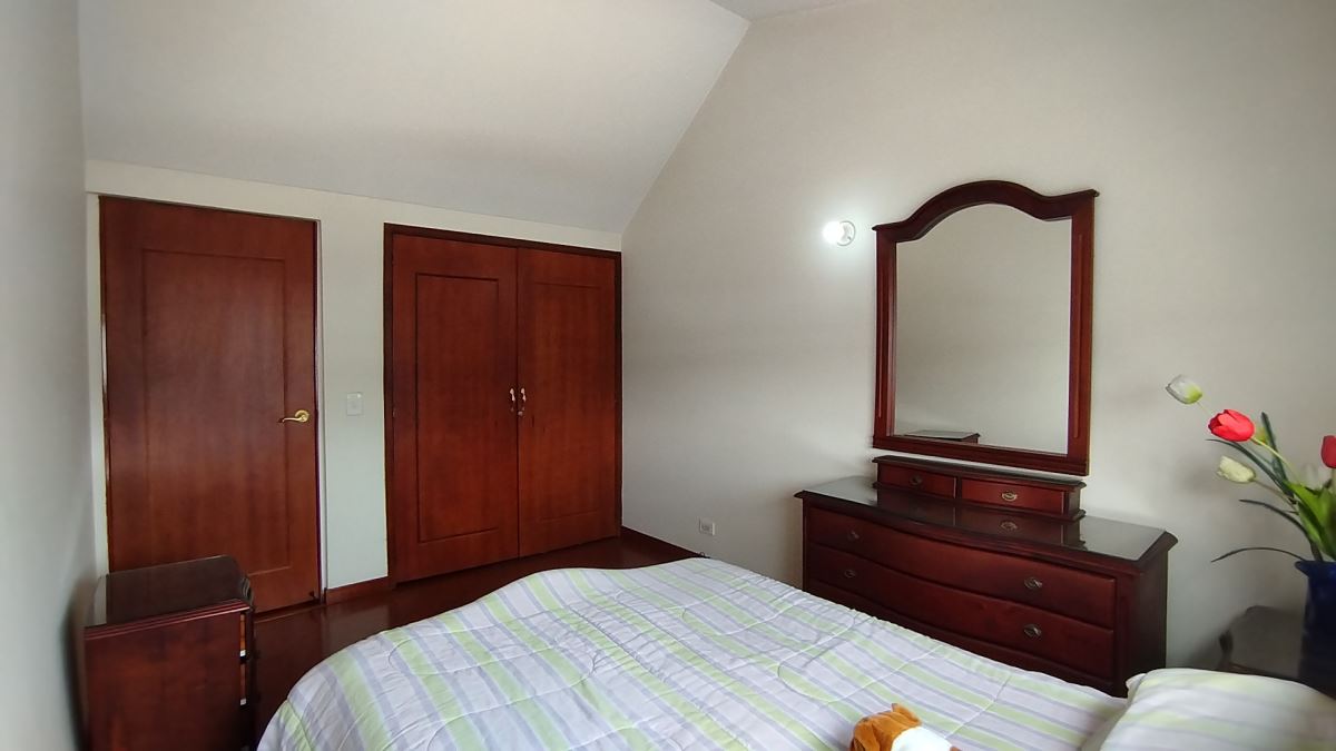 Casa en Arriendo - Bogota, PRADO VERANIEGO NORTE 3908