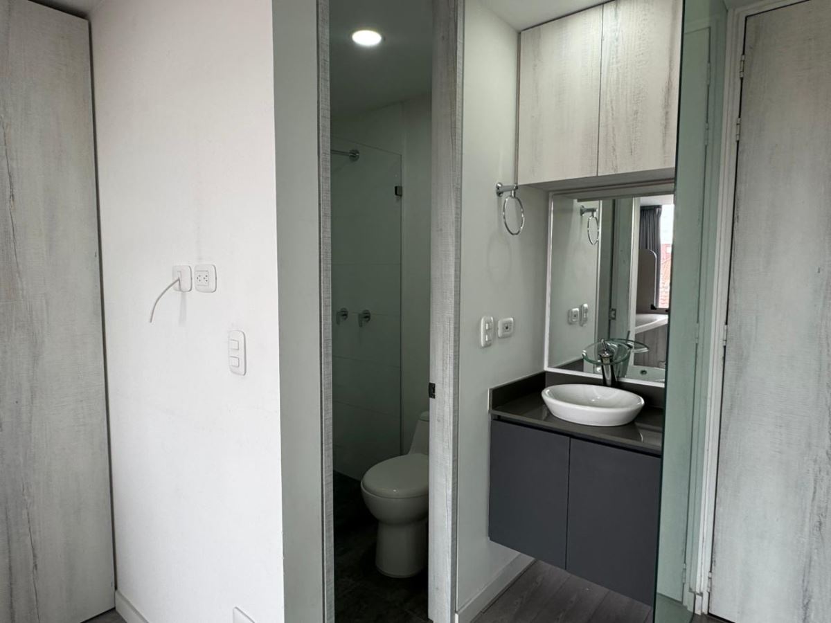 Apartamento en Arriendo - Bogota, SAN LUIS 5054