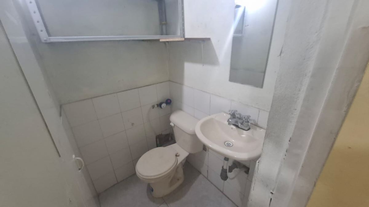 Local en Arriendo - Bogota, LOS NARANJOS 4307