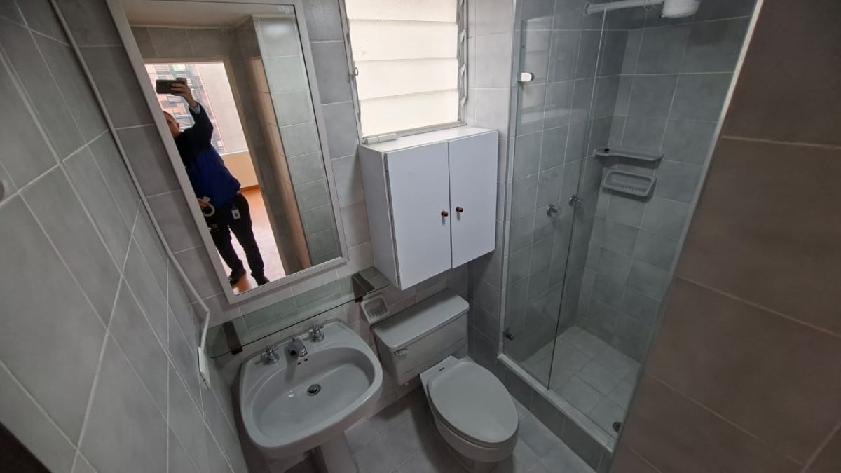 Apartamento en Arriendo - Bogota, LAGO GAITÁN 1252