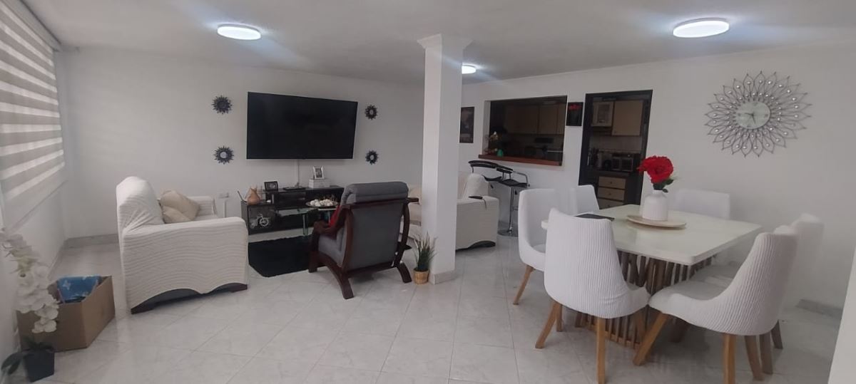 Casa en Arriendo - Bogota, SAN JOAQUÍN 5189