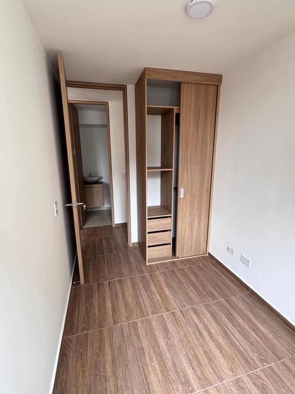 Apartamento en Arriendo - Bogota, PUENTE GRANDE 4251