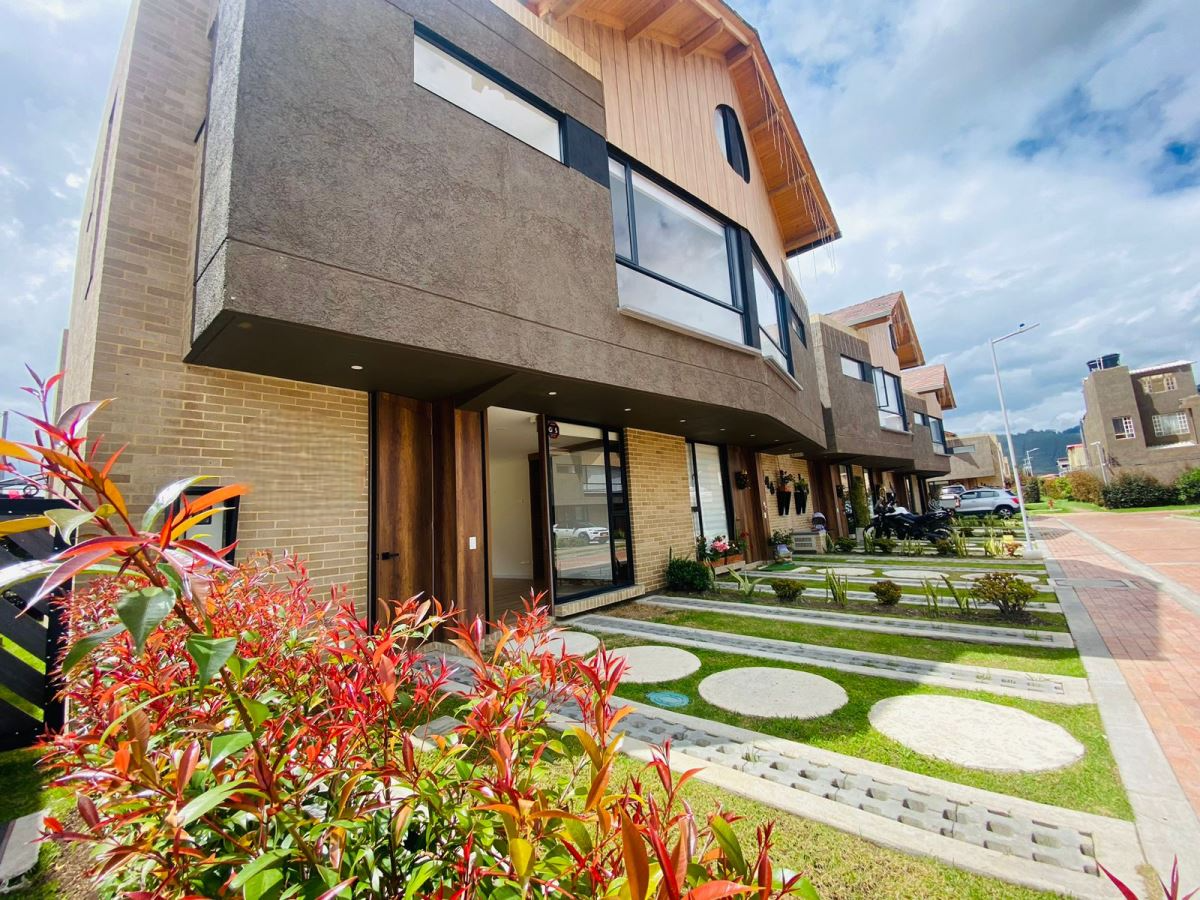 Casa en Arriendo - Cajica, Centro 3361