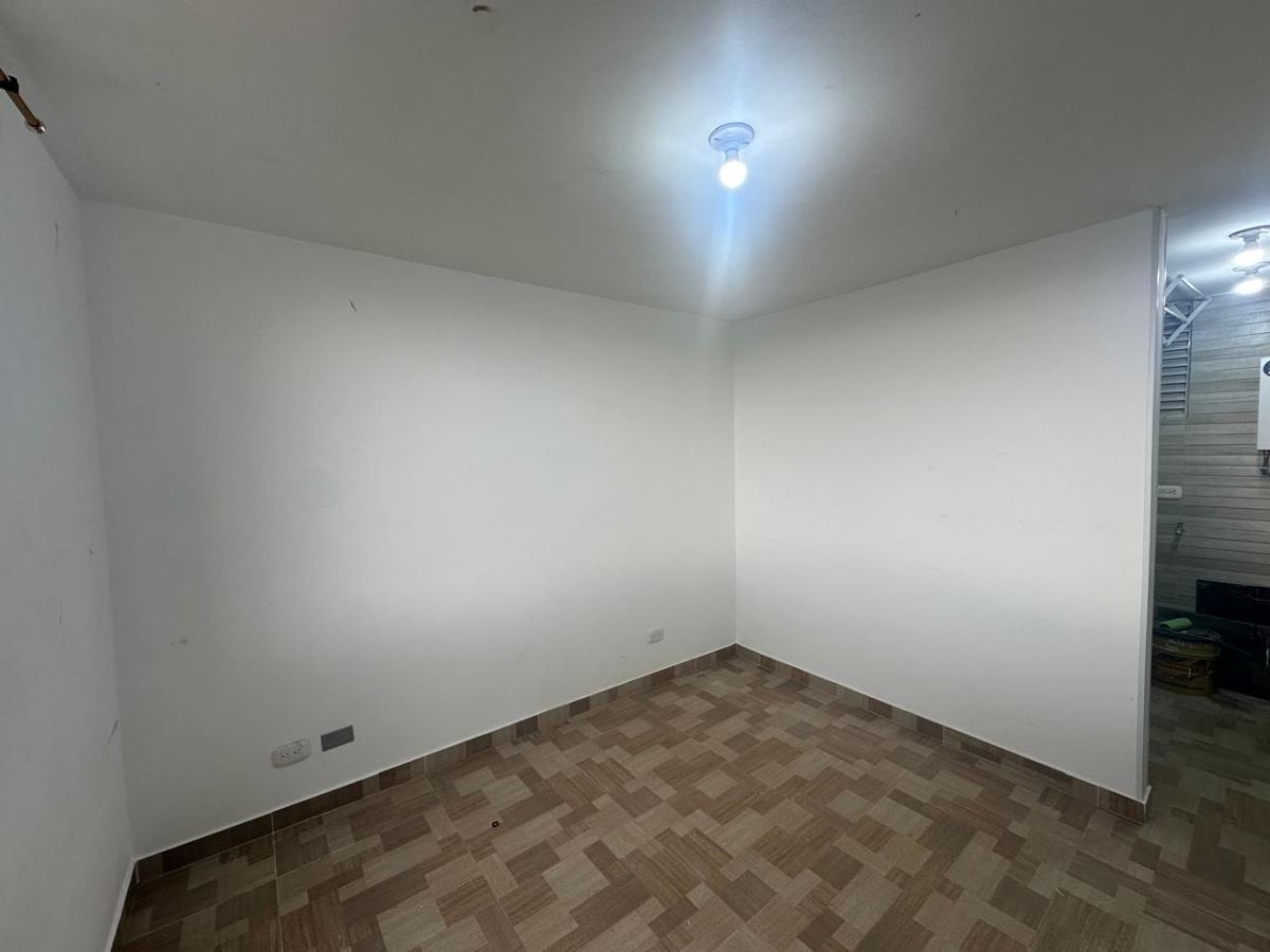 Apartamento en Arriendo - Bogota, PUENTE GRANDE 4761