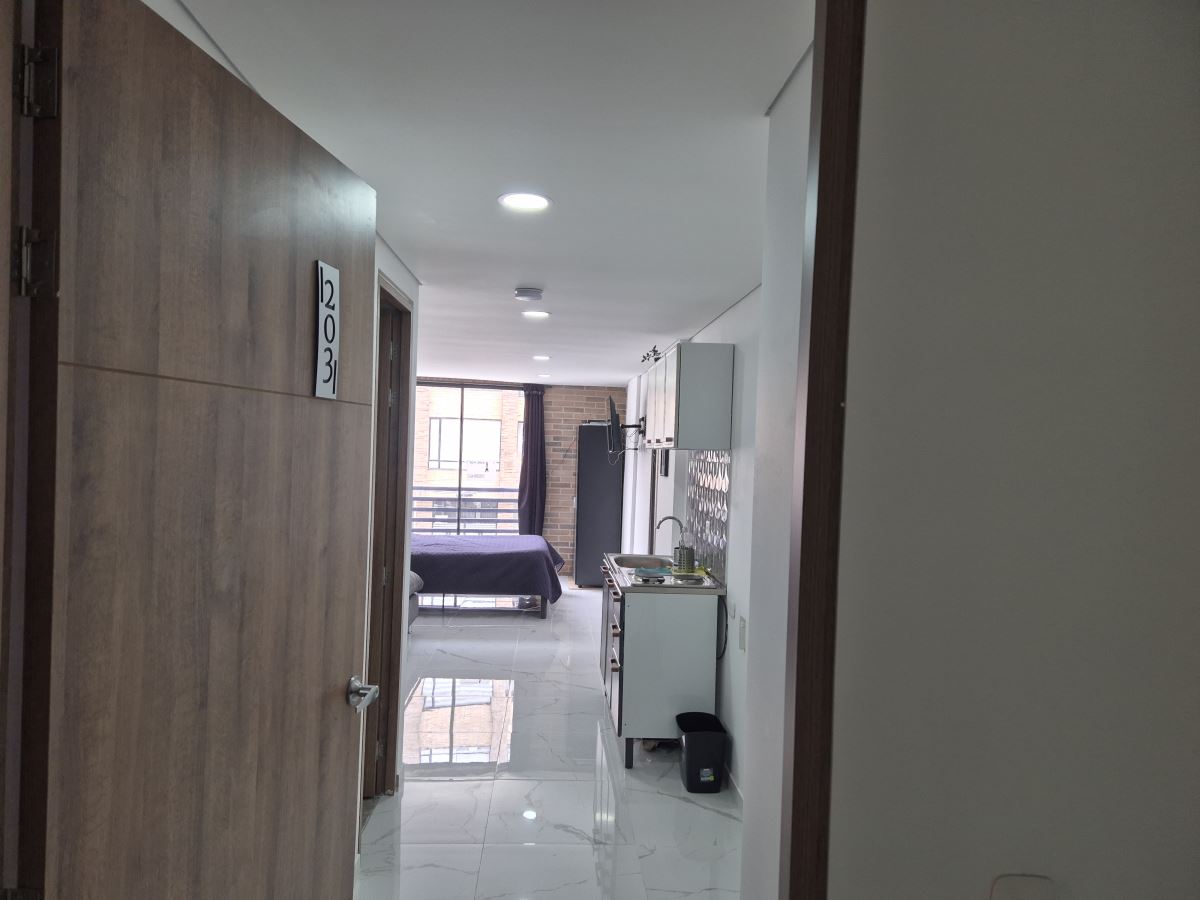Apartamento en Arriendo - Bogota, CEDRITOS 5896
