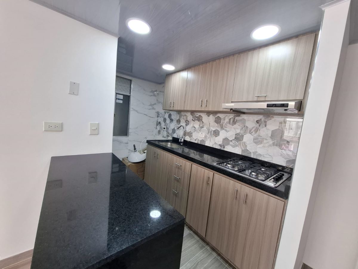 Apartamento en Arriendo - Bogota, ROMA 5194