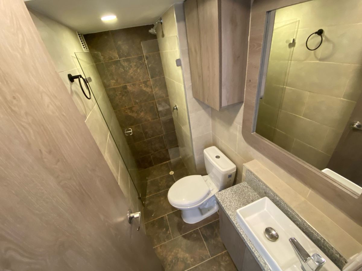 Apartamento en Arriendo - Bogota, BARRANCAS 4174
