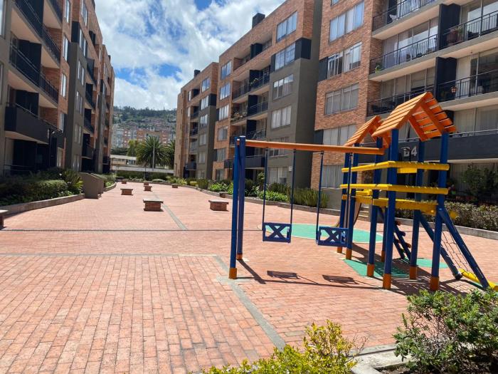 Apartamento en Arriendo - Bogota, VILLAS DE ARANJUEZ 2599
