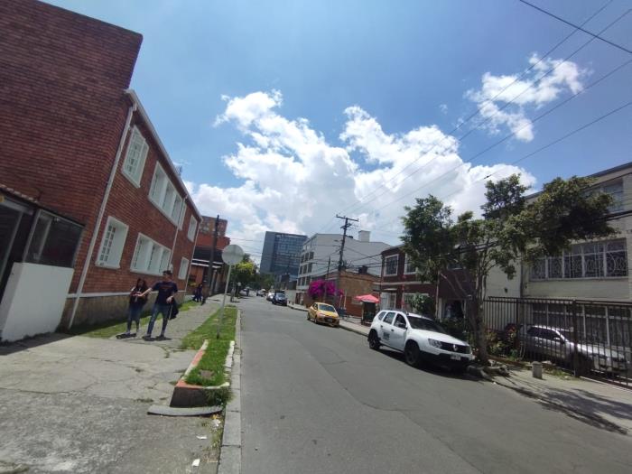 Casa en Venta - Bogota, EL RECUERDO 2174
