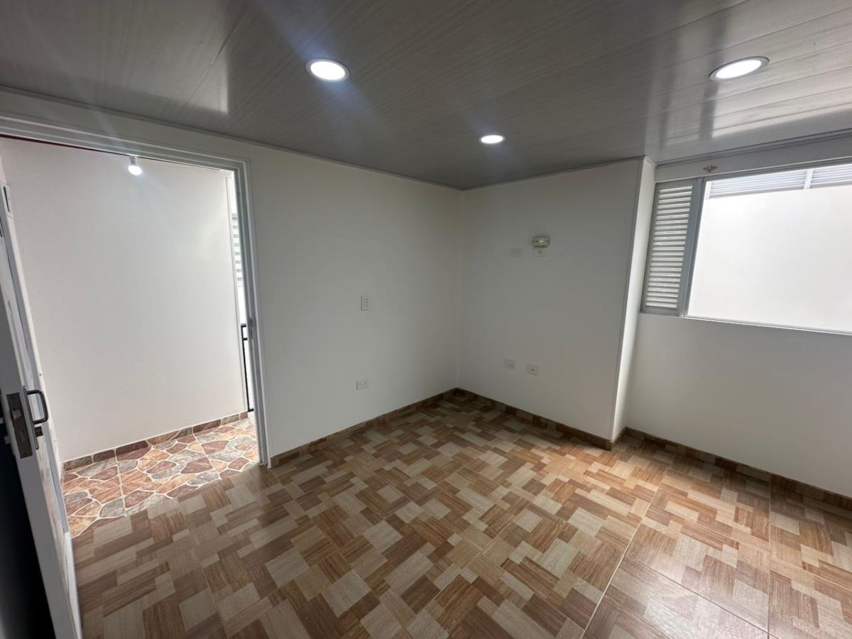 Apartamento en Arriendo - Bogota, SANTANDER 5713