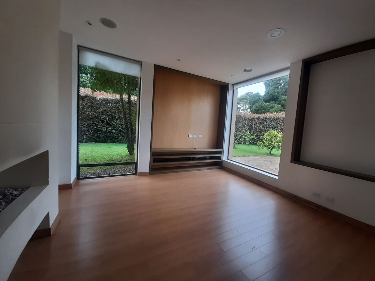 Casa en Arriendo - Bogota, GUAYMARAL 4738