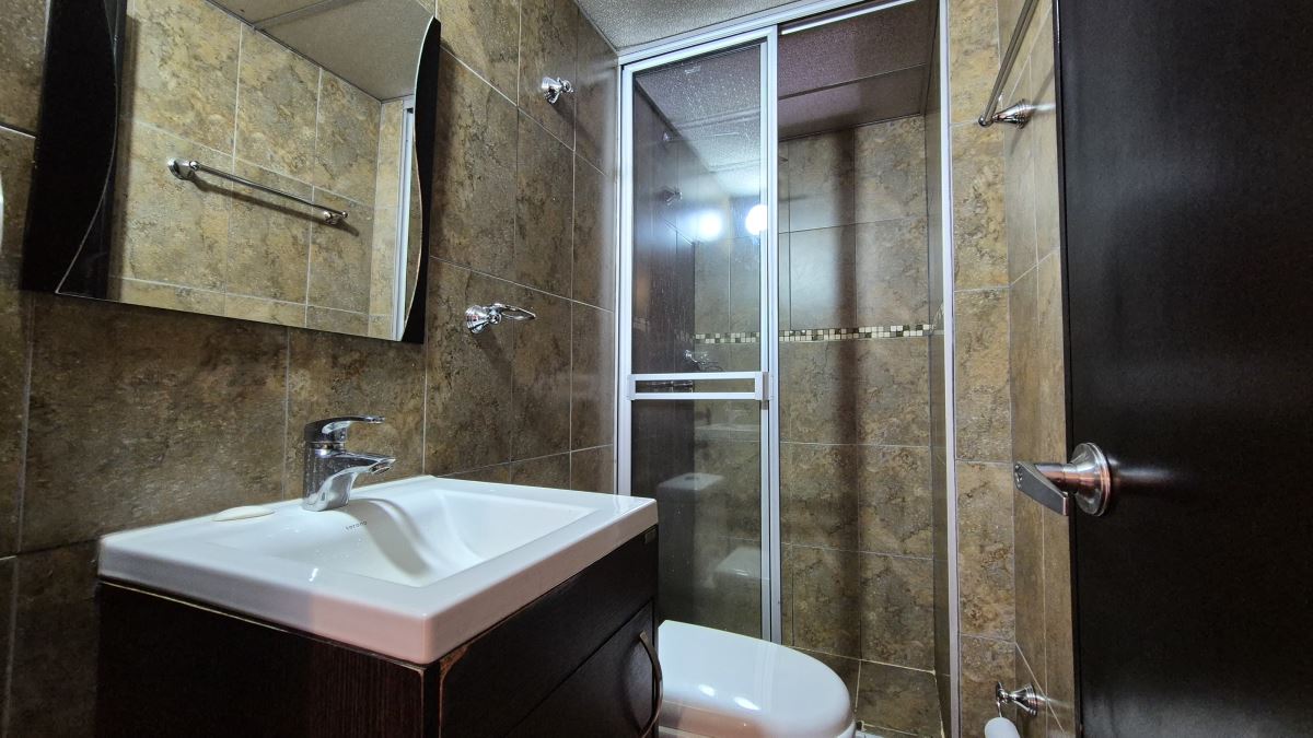 Apartamento en Arriendo - Bogota, LISBOA 5513