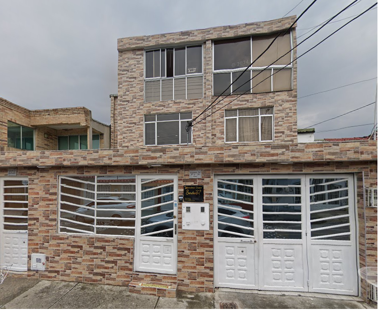 Casa en Venta - Bogota, POLO CLUB 2683