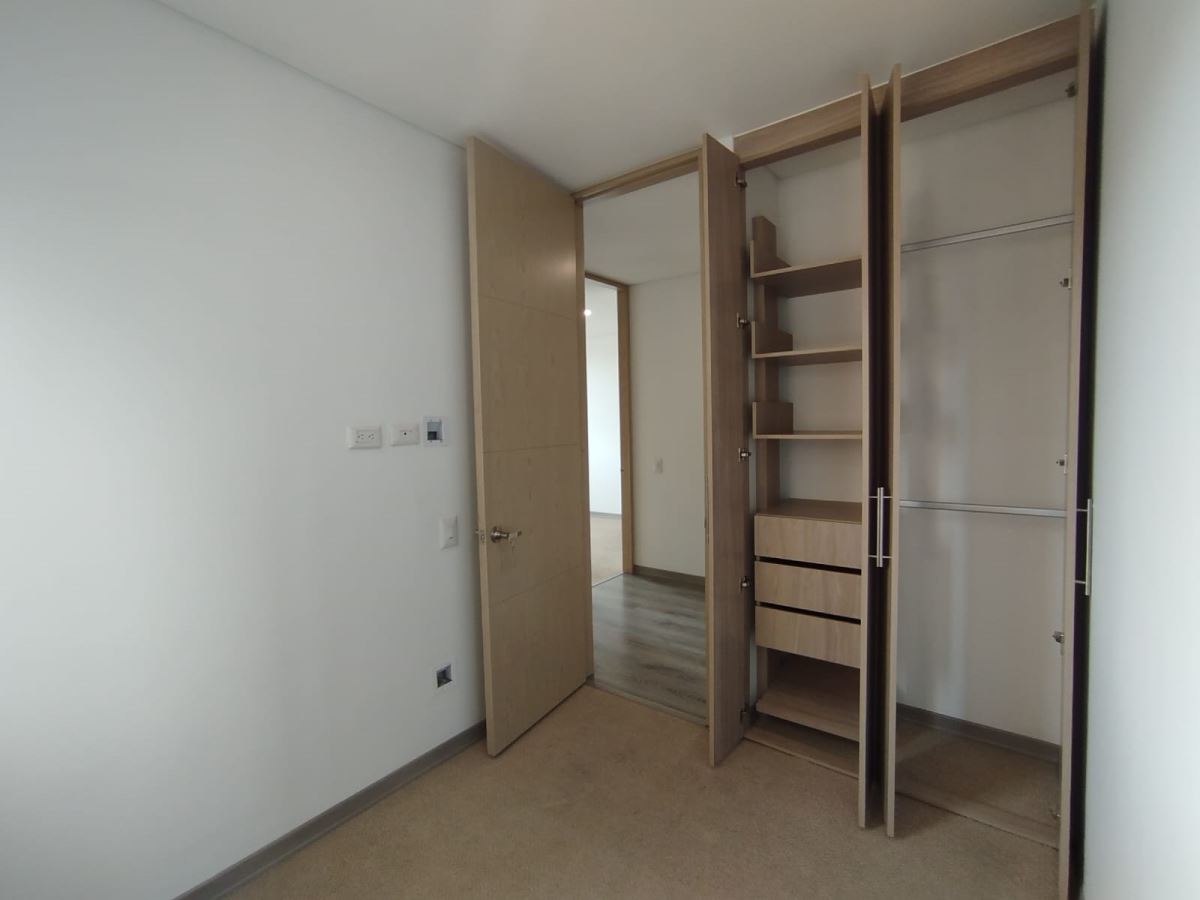 Apartamento en Arriendo - Bogota, SAN JOSÉ DE BAVARIA 4595