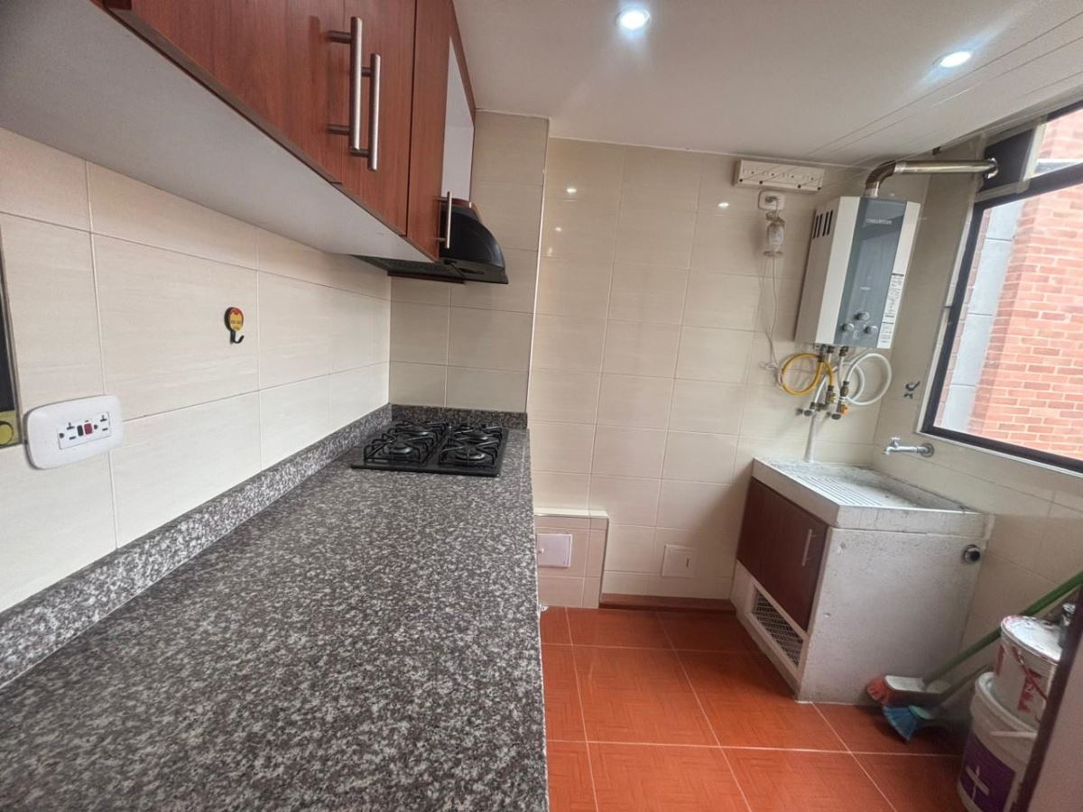 Apartamento en Venta - Madrid, SERREZUELA 4987