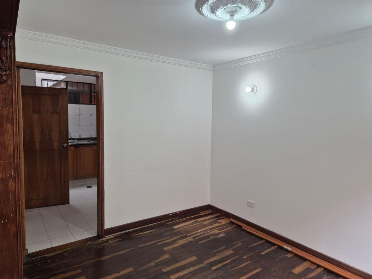Casa en Arriendo - Bogota, CEDRITOS 5154