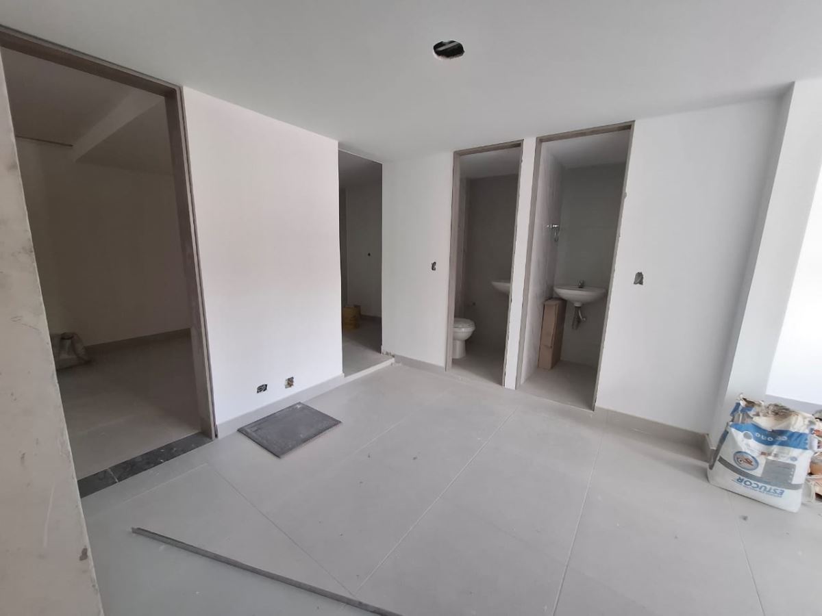 Oficina en Arriendo - Bogota, PRIMAVERA 4674