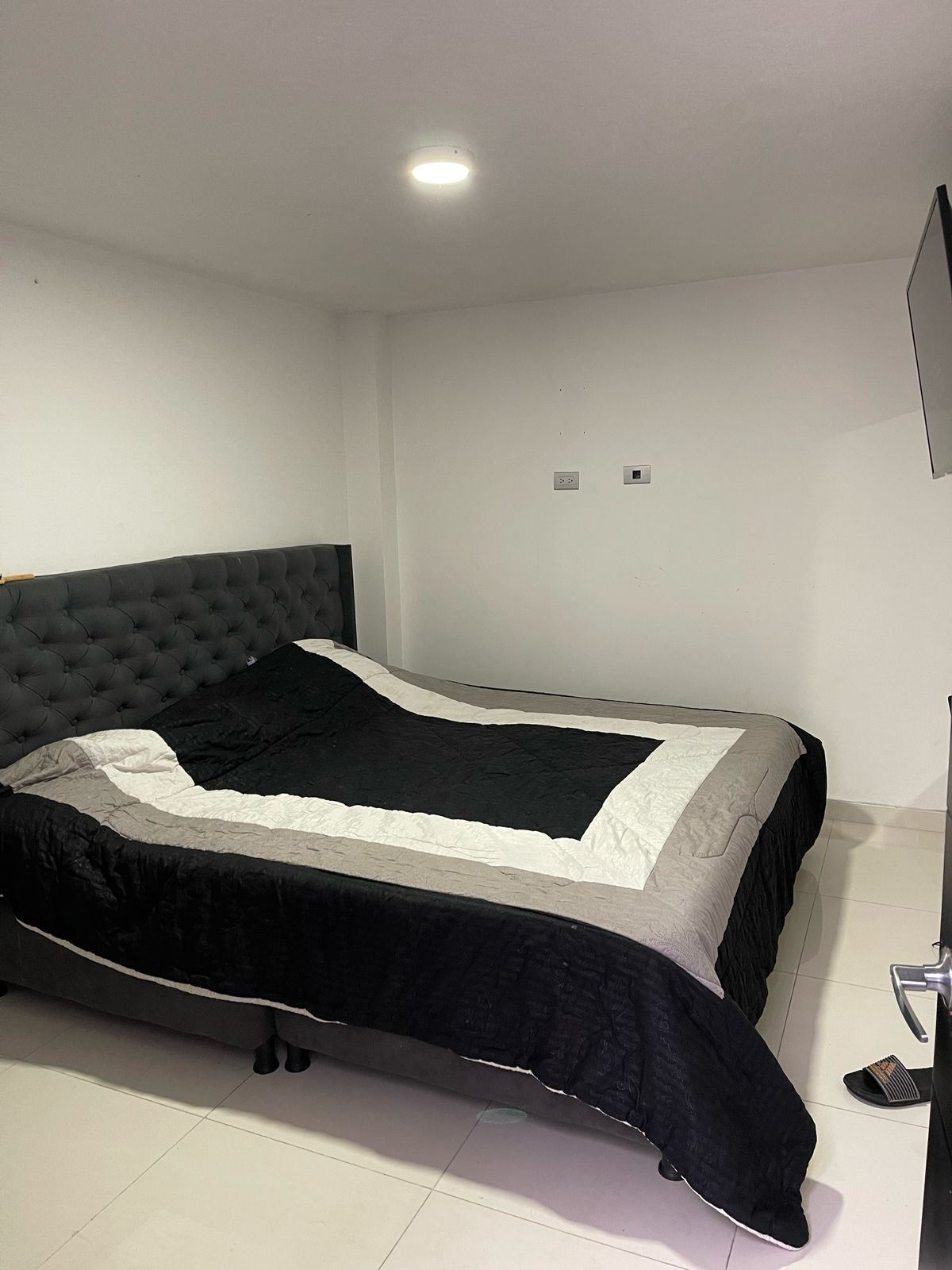 Casa en Venta - Bogota, VILLA DEL PRADO 3911