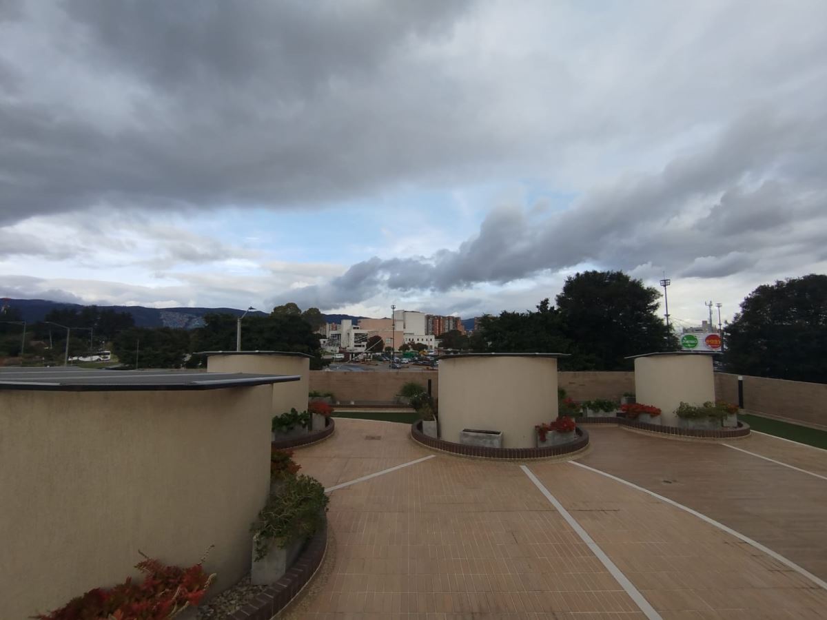 Apartamento en Arriendo - Bogota, SAN JOSÉ DE BAVARIA 4595