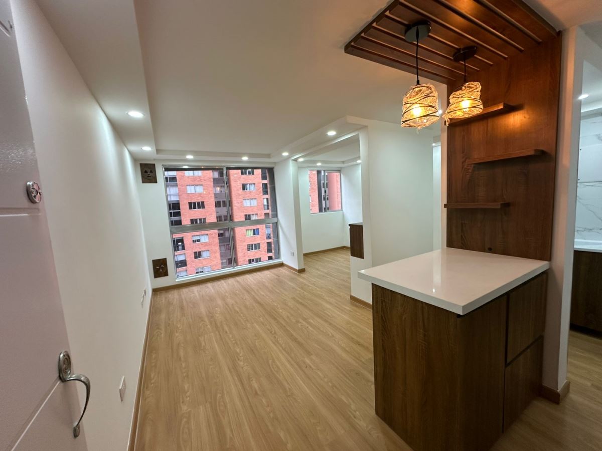 Apartamento en Arriendo - Bogota, LAS BRISAS 4353
