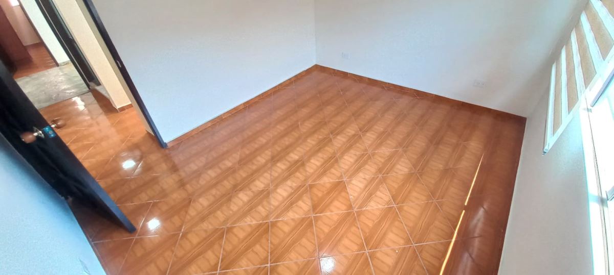 Casa en Venta - Bogota, VILLAS DE GRANADA 4224