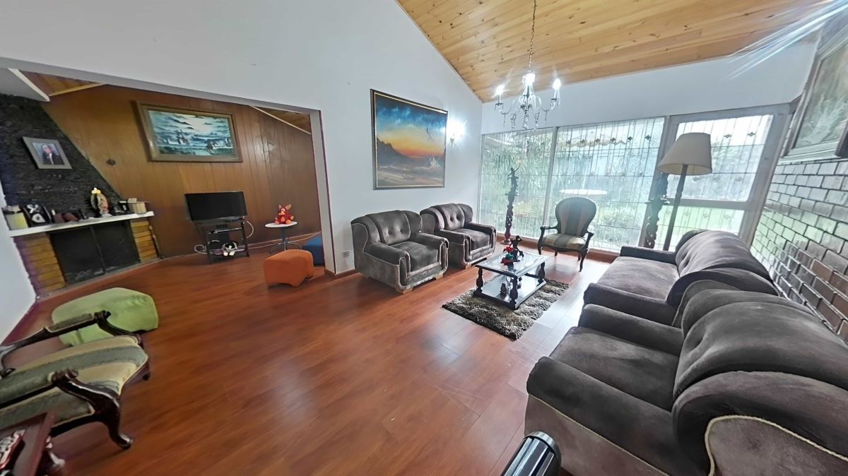 Casa en Venta - Bogota, NIZA 4438