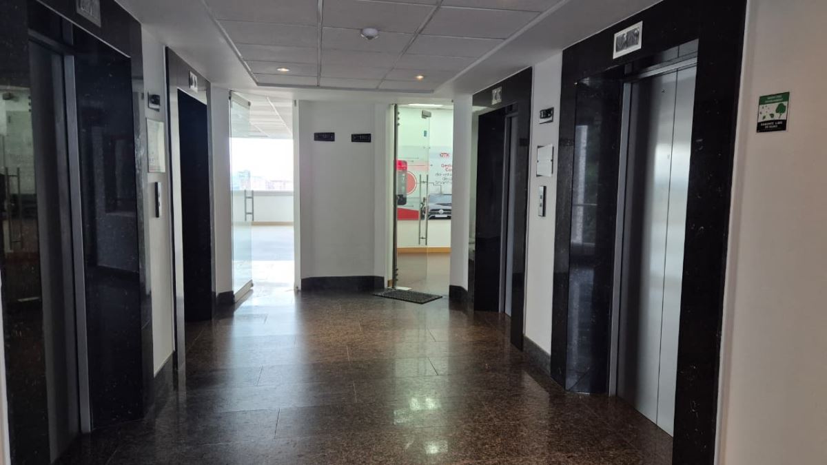 Oficina en Arriendo - Bogota, BOSQUE DE PINOS 5508