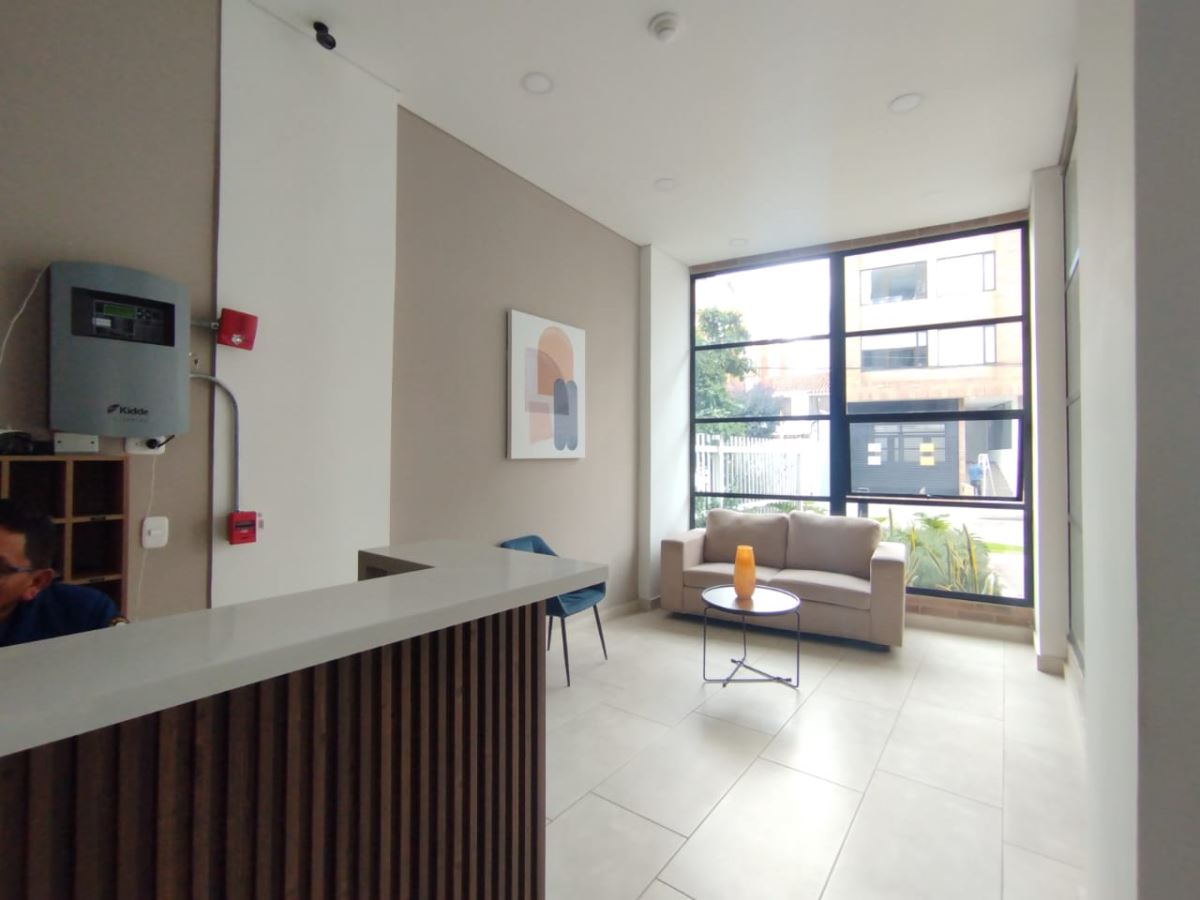 Apartamento en Arriendo - Bogota, CEDRITOS 4575