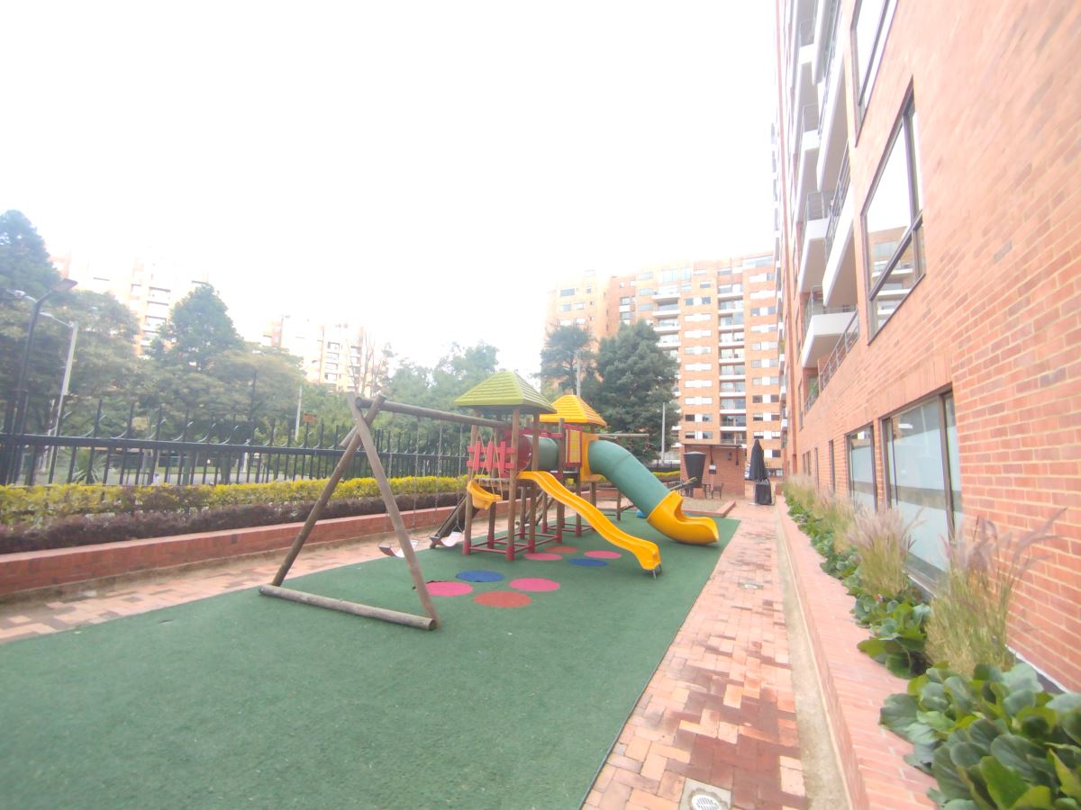 Apartamento en Arriendo - Bogota, COLINA NORTE 5966