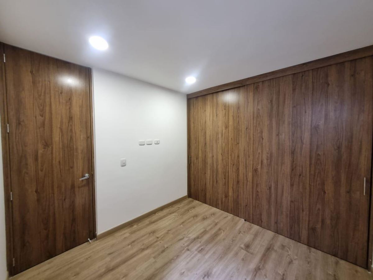Apartamento en Venta - Bogota, MONTEVIDEO 4324