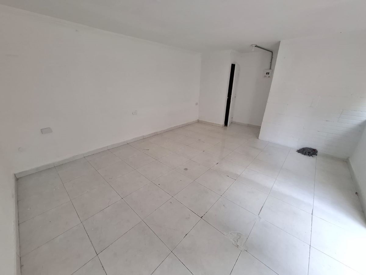 Local en Arriendo - Bogota, EL CHIRCAL SUR 6005