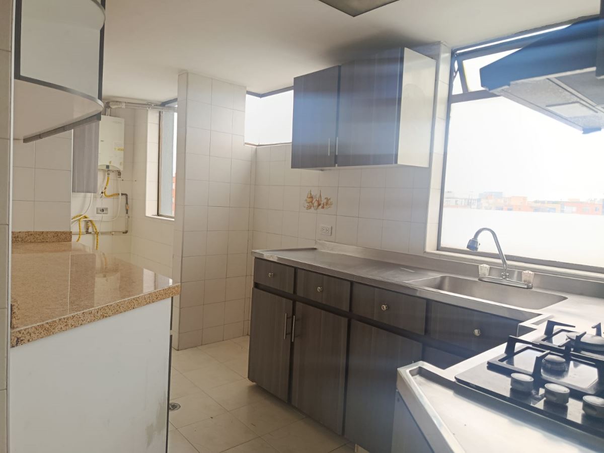 Apartamento en Arriendo - Bogota, SAN PATRICIO 5908