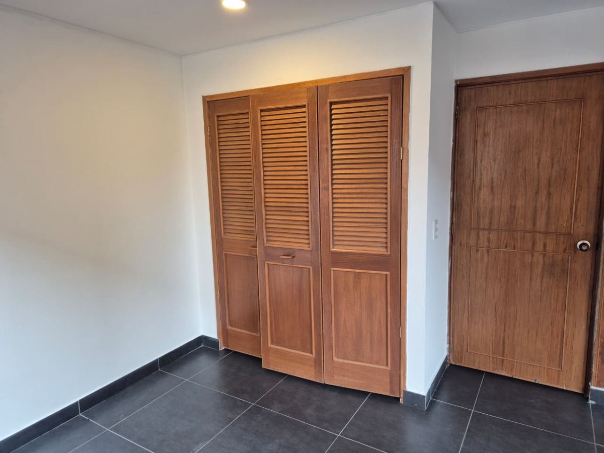 Casa en Arriendo - Bogota, CEDRITOS 5154