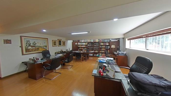 Casa en Venta - Bogota, LA CALLEJA 2436