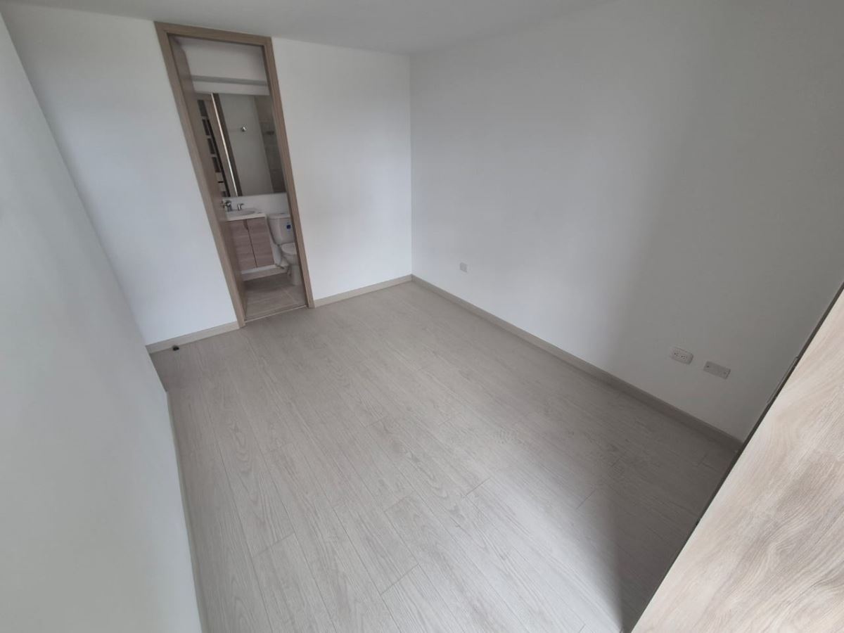 Apartamento en Arriendo - Bogota, CASTILLA 6378