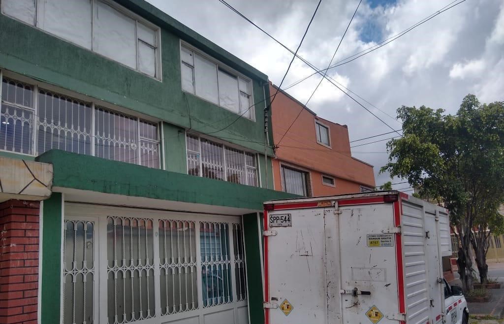 Casa en Venta - Bogota, CARVAJAL 4051