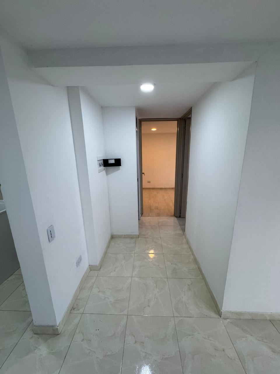 Apartamento en Arriendo - Bogota, NUEVA CASTILLA 4168