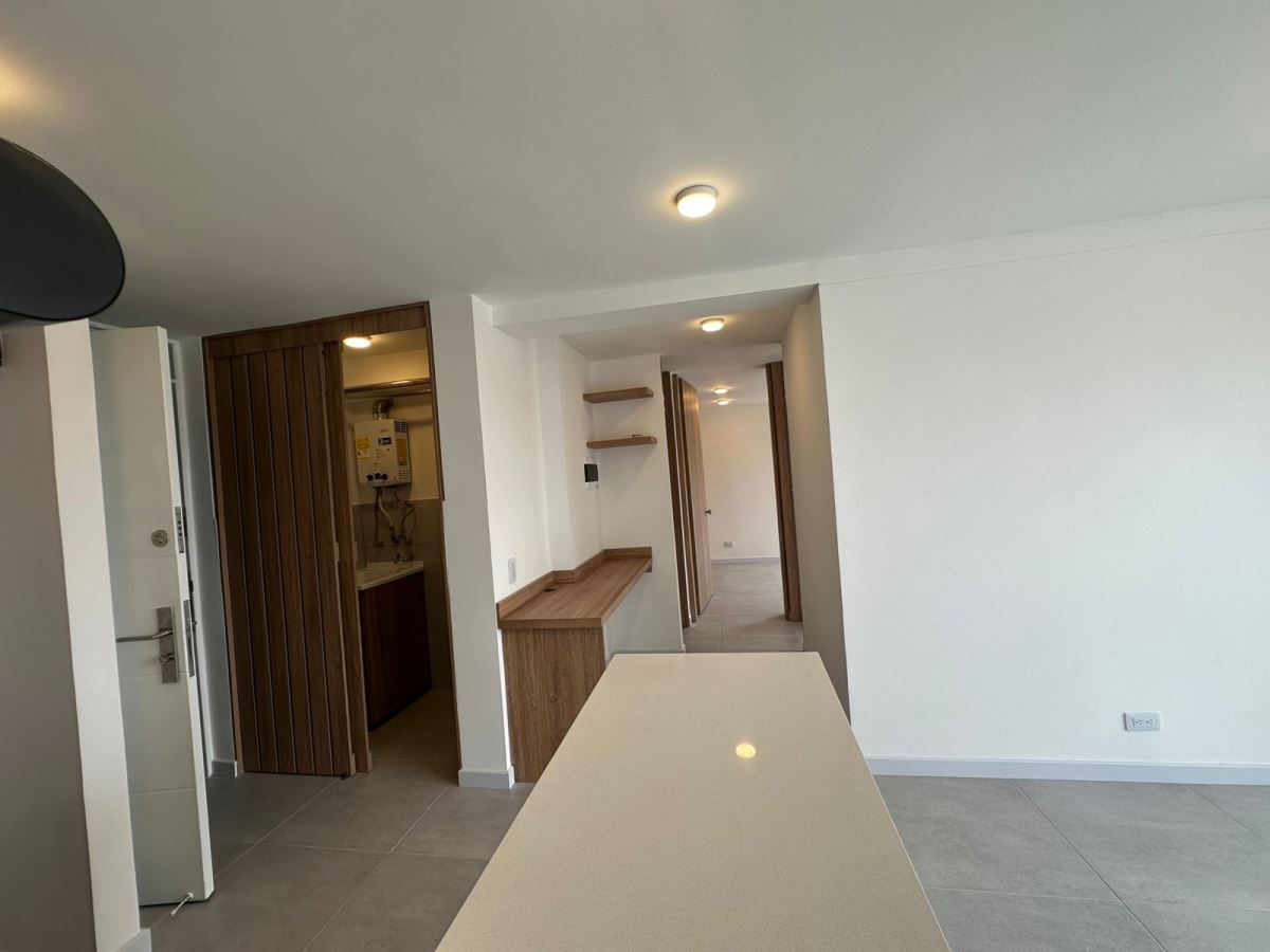 Apartamento en Arriendo - Bogota, CASTILLA 5052