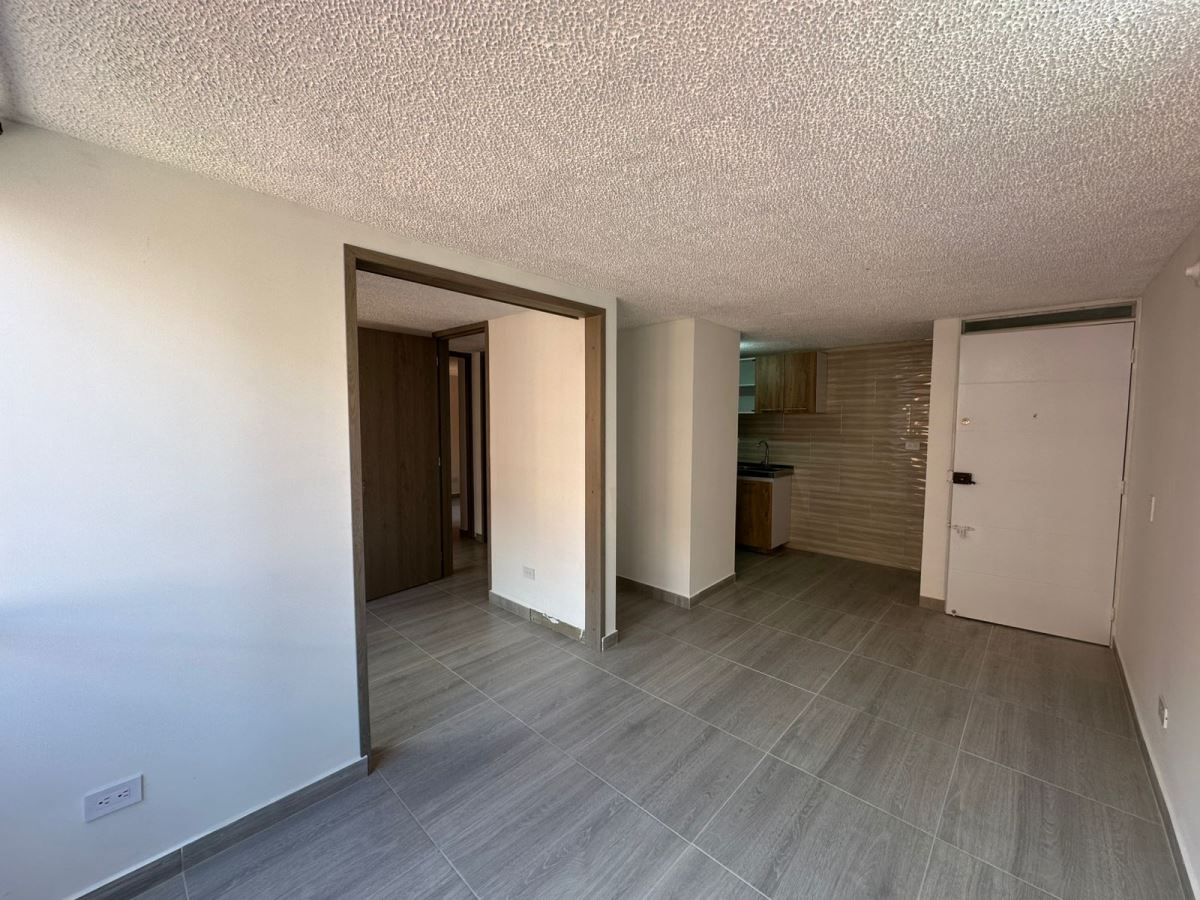 Apartamento en Arriendo - Bogota, LAS BRISAS 4961