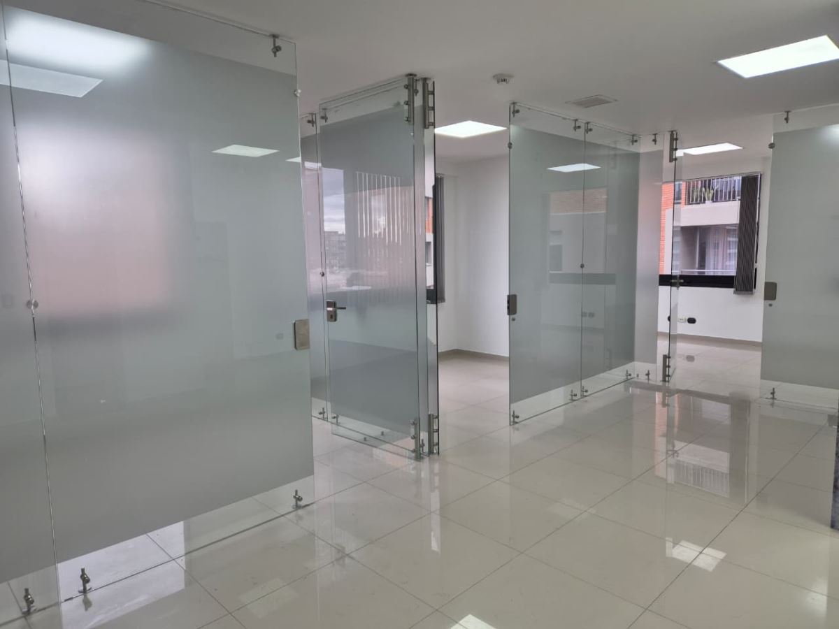 Oficina en Arriendo - Bogota, CEDRO GOLF 4810
